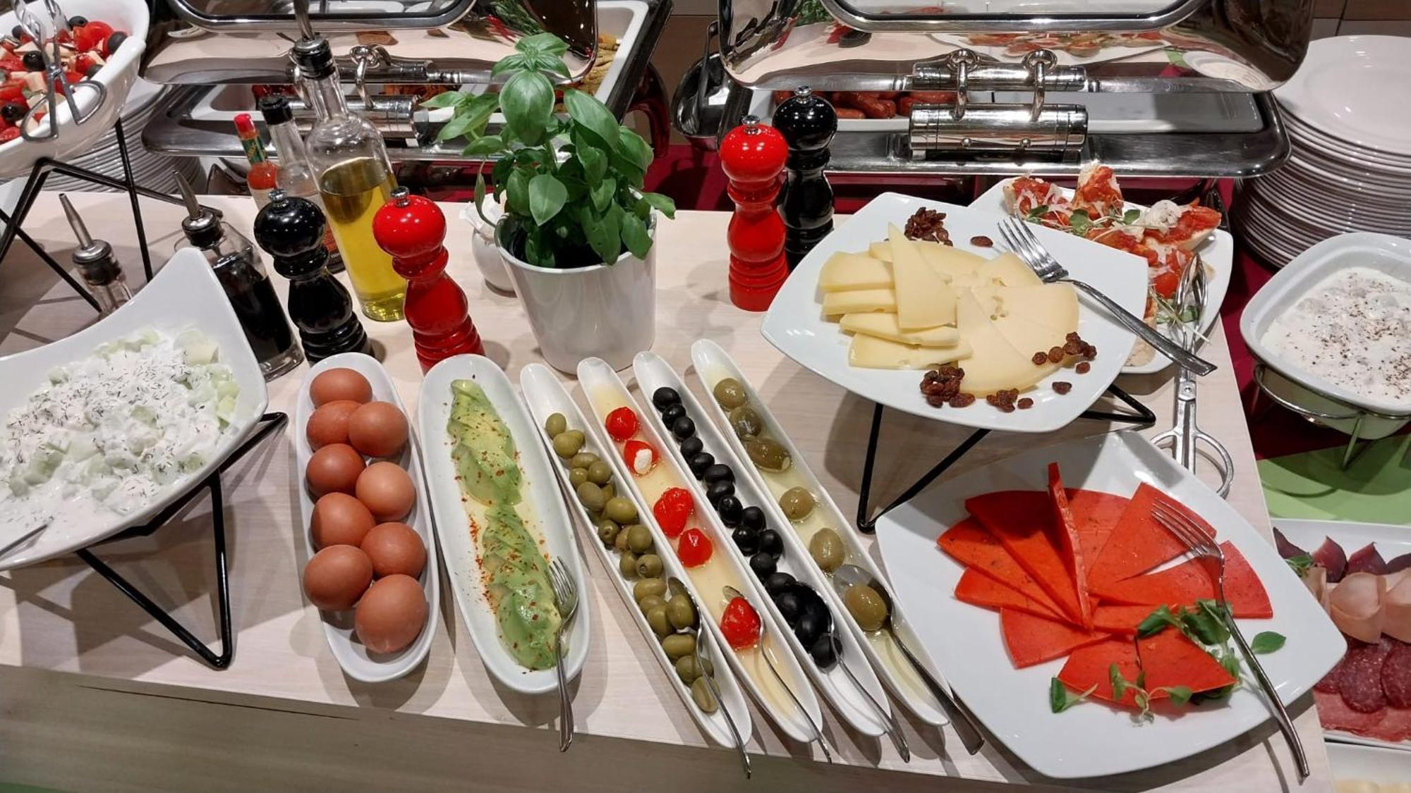 Hotel Colors Inn Sarajevo Ngoại thất bức ảnh