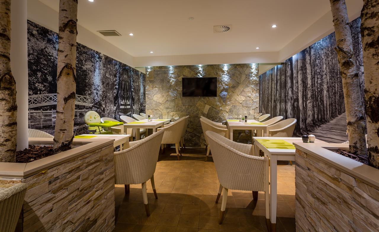 Hotel Colors Inn Sarajevo Ngoại thất bức ảnh