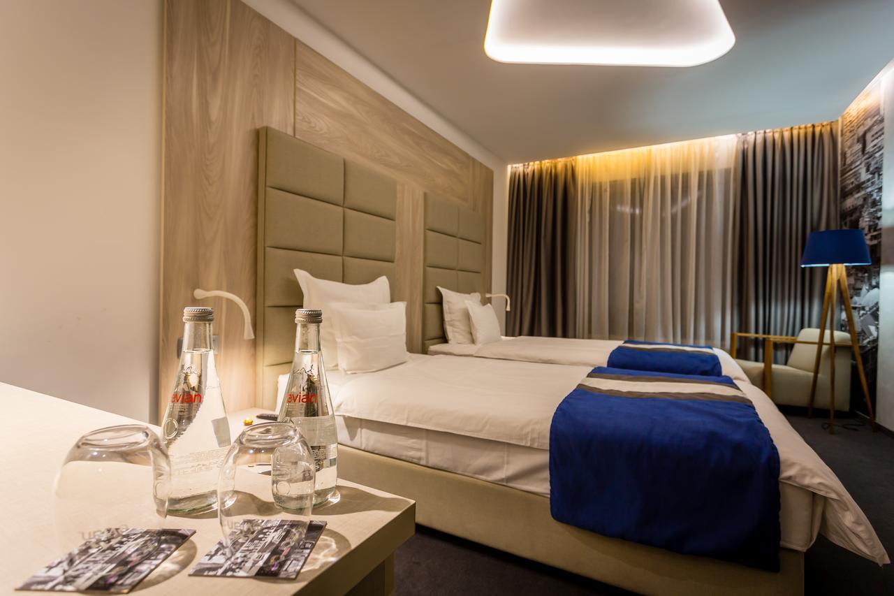 Hotel Colors Inn Sarajevo Ngoại thất bức ảnh