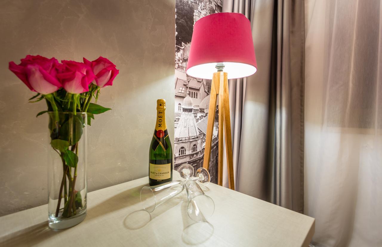 Hotel Colors Inn Sarajevo Ngoại thất bức ảnh